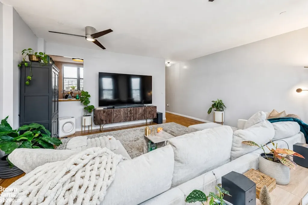 16 Morningside Avenue New York City NY 10026