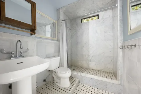 11 W 121st Street New York City NY 10027