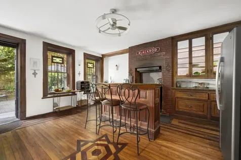 11 W 121st Street New York City NY 10027