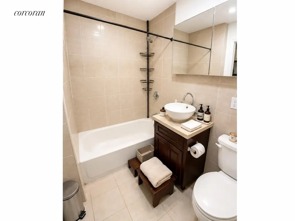 555 Lafayette Avenue New York City NY 11205