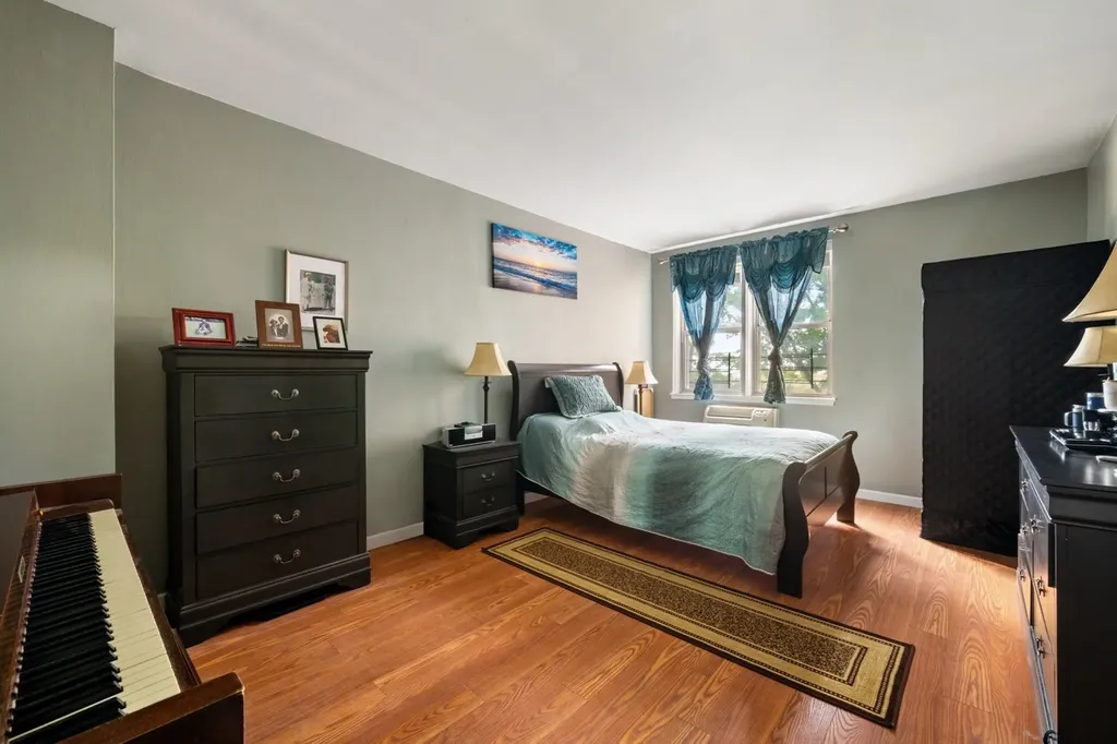 5800 Arlington Avenue New York City NY 10471