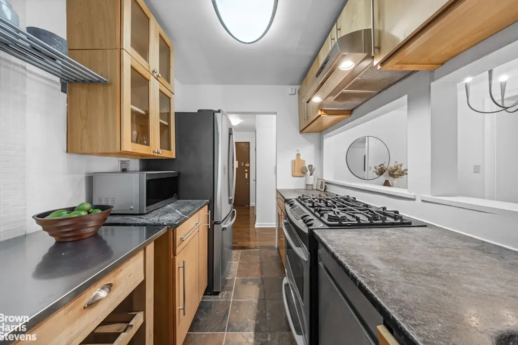 340 Haven Avenue New York City NY 10033