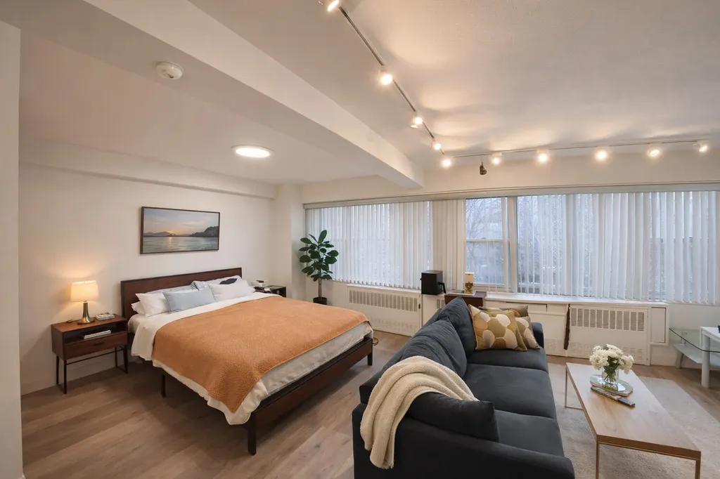 333 E 46th Street New York City NY 10017