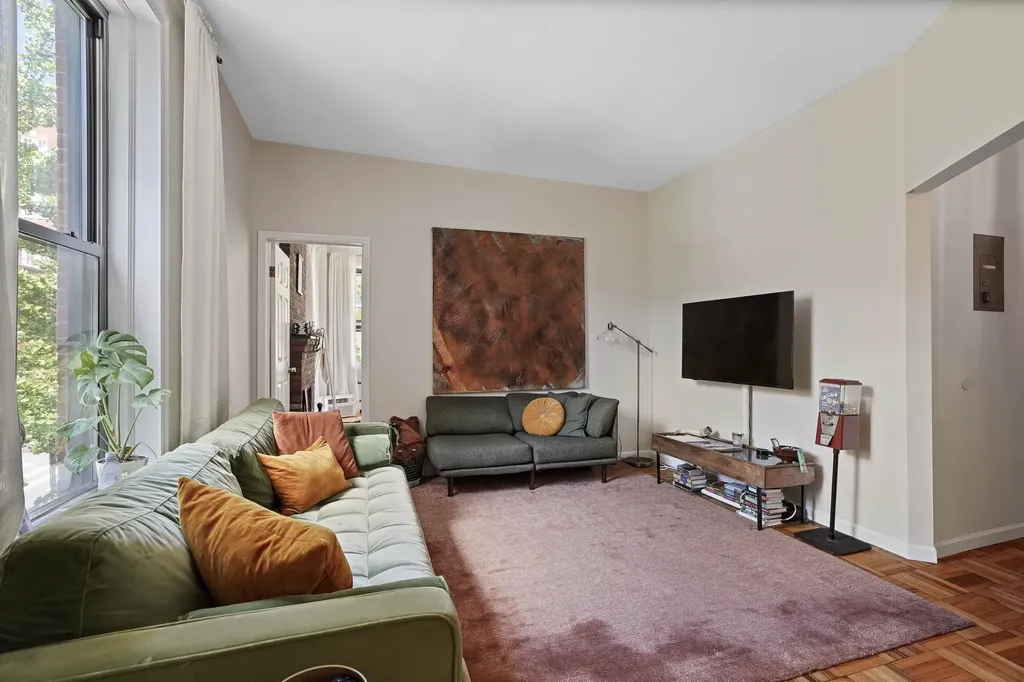 2 4th Place New York City NY 11231