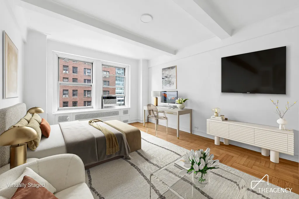 433 W 34th Street New York City NY 10001