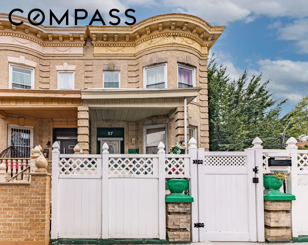 27 Hubbard Place New York City NY 11210
