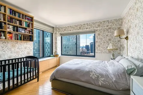 400 E 70th Street New York City NY 10021