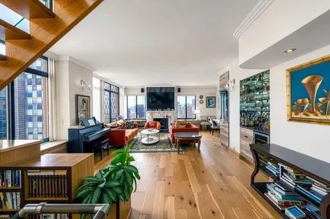 400 E 70th Street New York City NY 10021