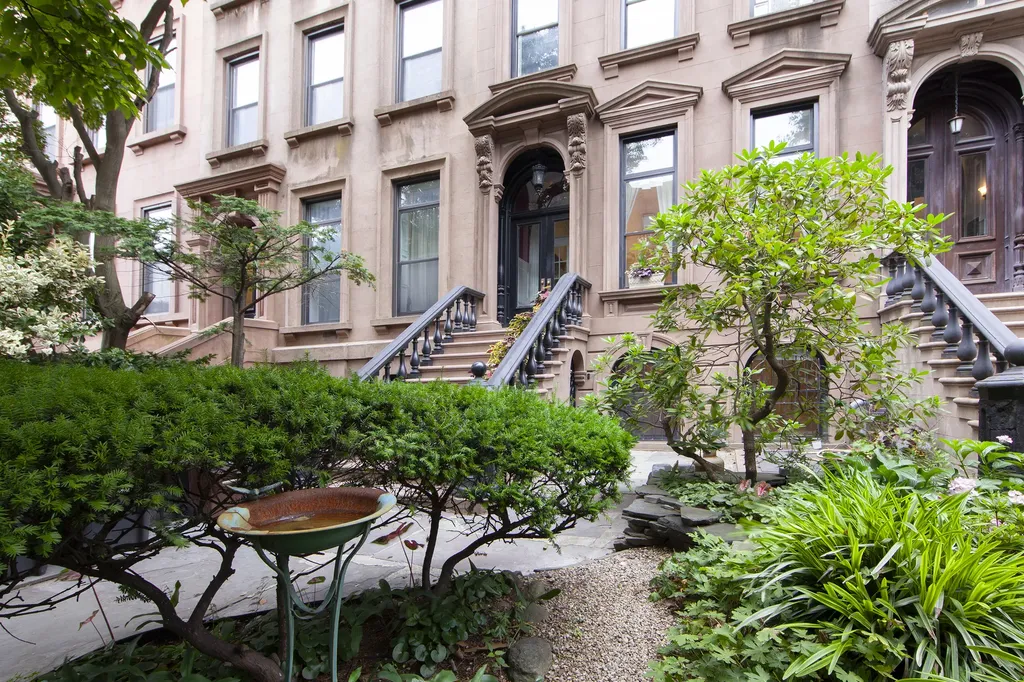 72 1st Place New York City NY 11231