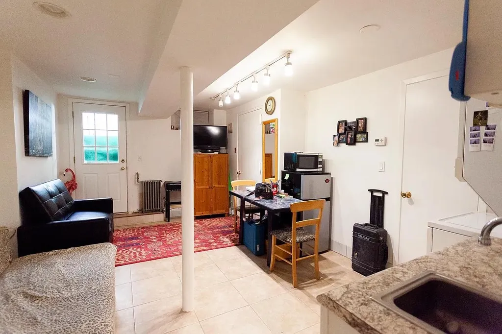 427 Humboldt Street New York City NY 11211