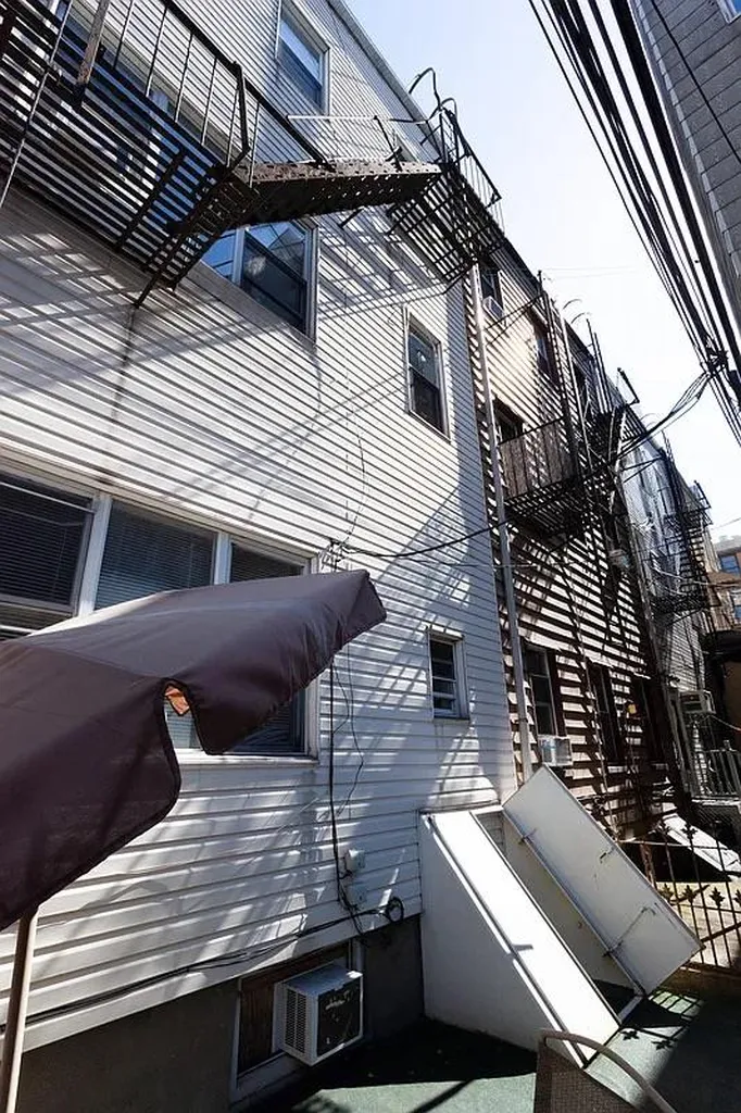 427 Humboldt Street New York City NY 11211