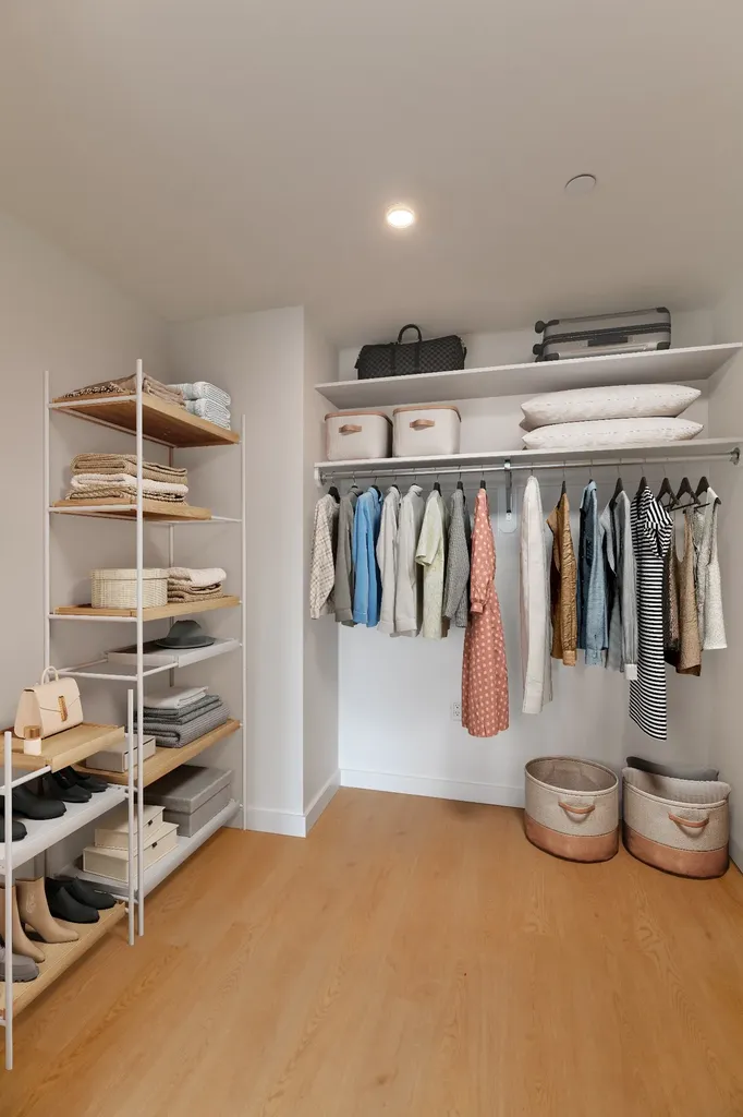 3880 9th Avenue New York City NY 10034