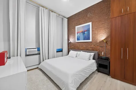 71 Warren Street New York City NY 10007