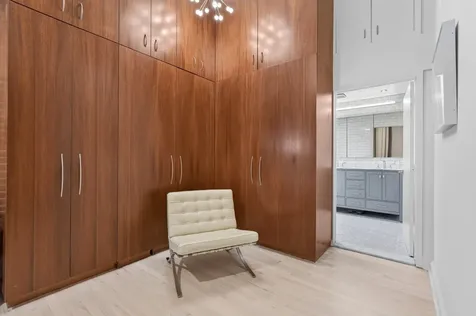 71 Warren Street New York City NY 10007