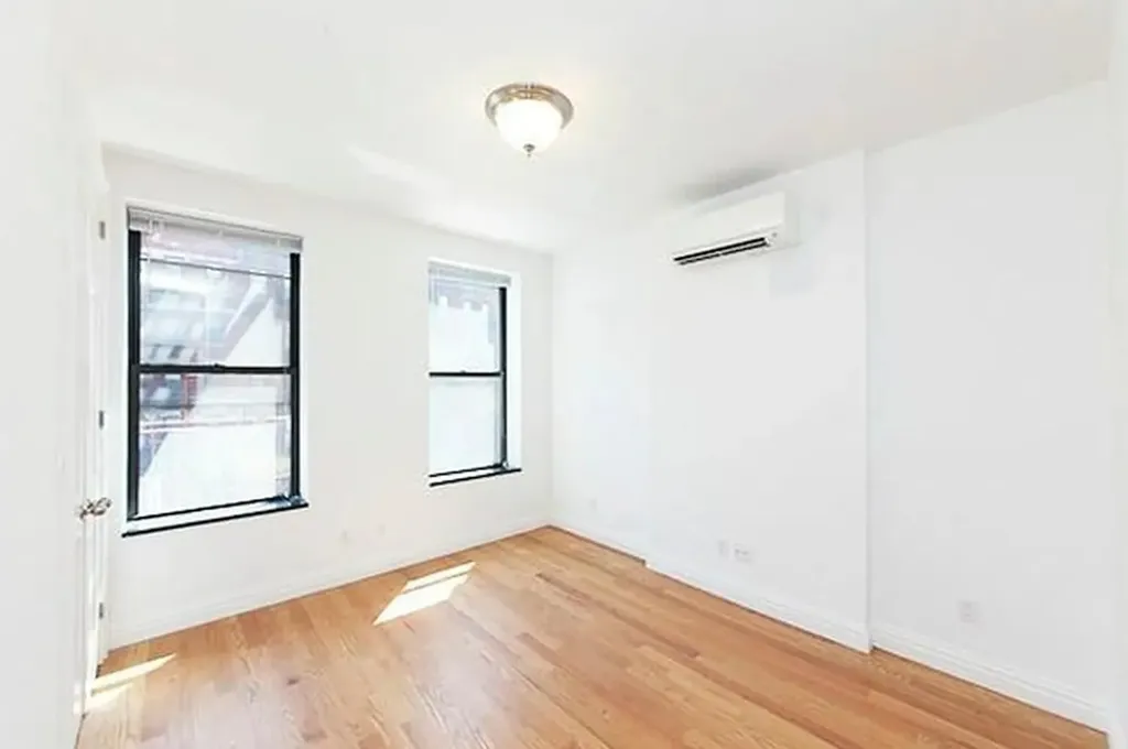 749 9th Avenue New York City NY 10019
