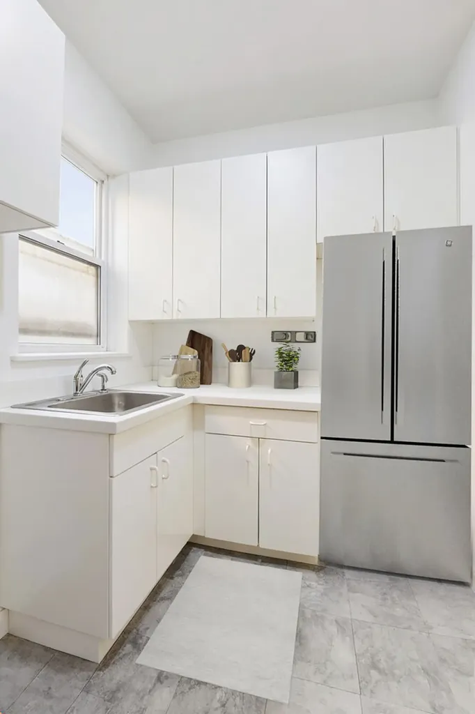 326 W 83rd Street New York City NY 10024