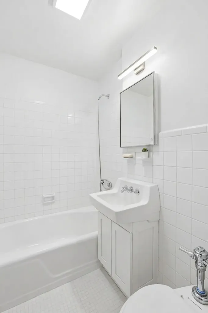 326 W 83rd Street New York City NY 10024