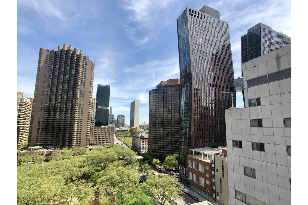 333 E 34th Street New York City NY 10016