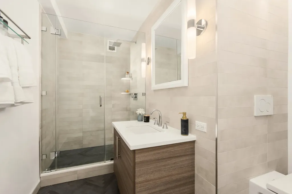 333 E 34th Street New York City NY 10016