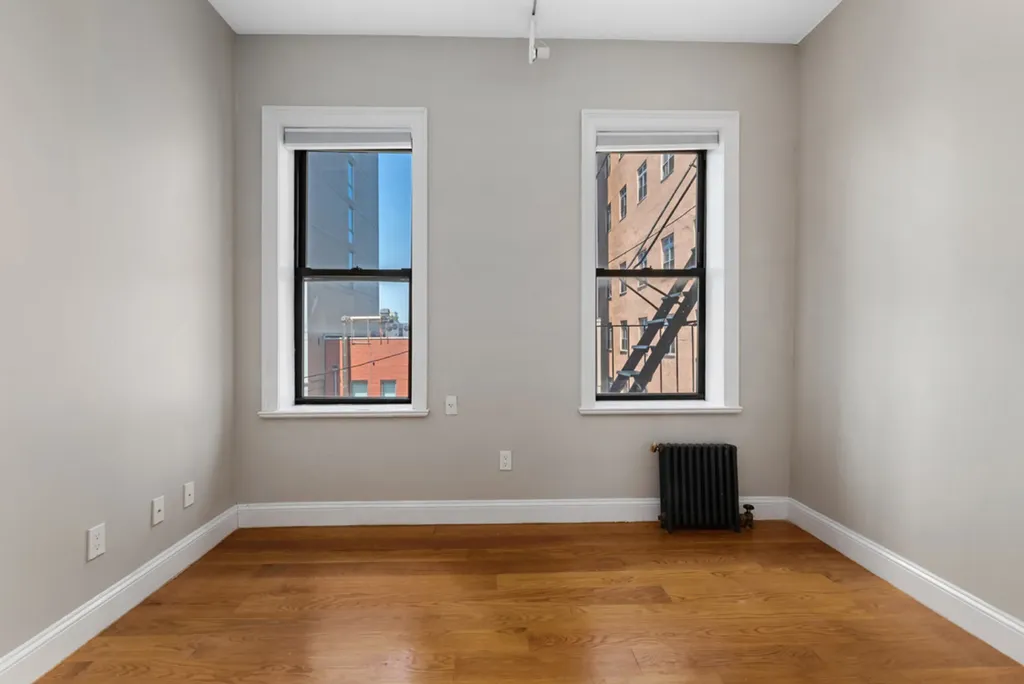 163 Chrystie Street New York City NY 10002