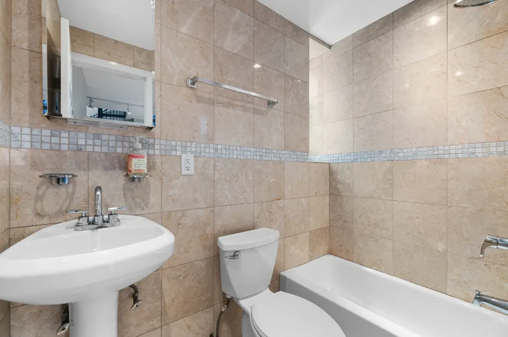 163 Chrystie Street New York City NY 10002