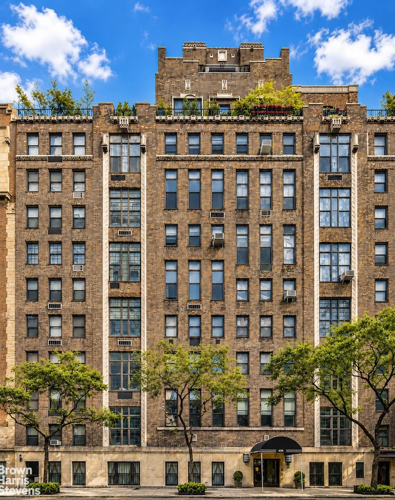 434 E 52nd Street New York City NY 10022