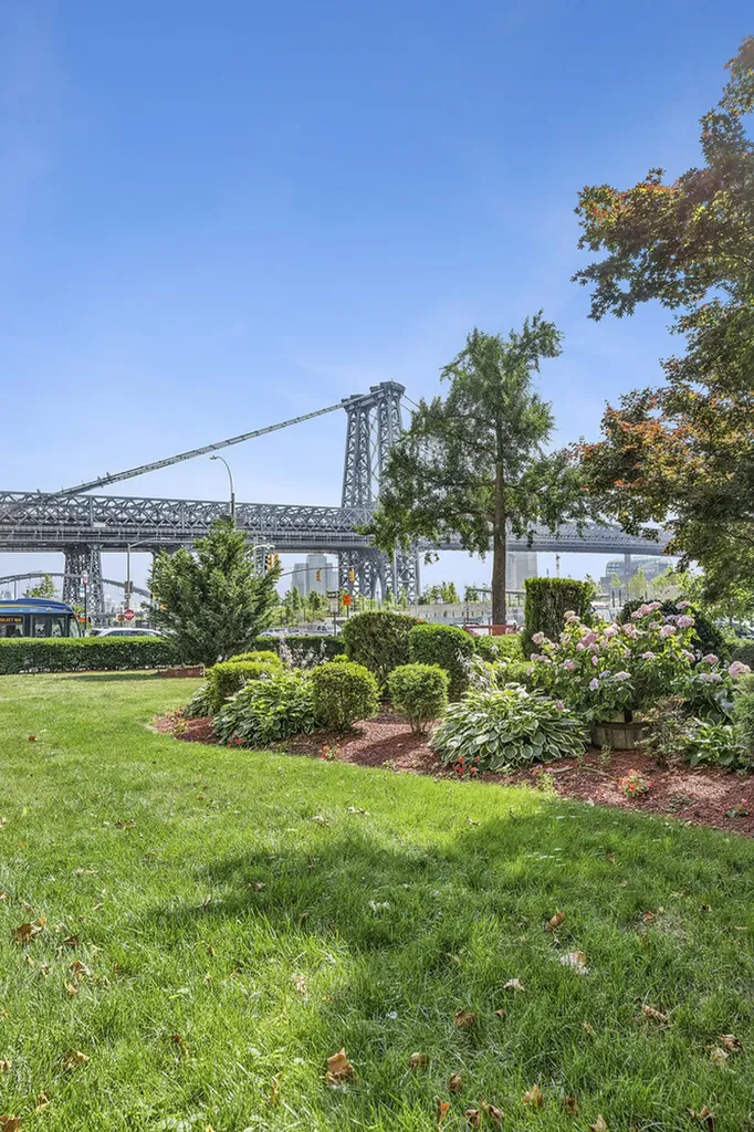 453 Fdr Drive New York City NY 10002