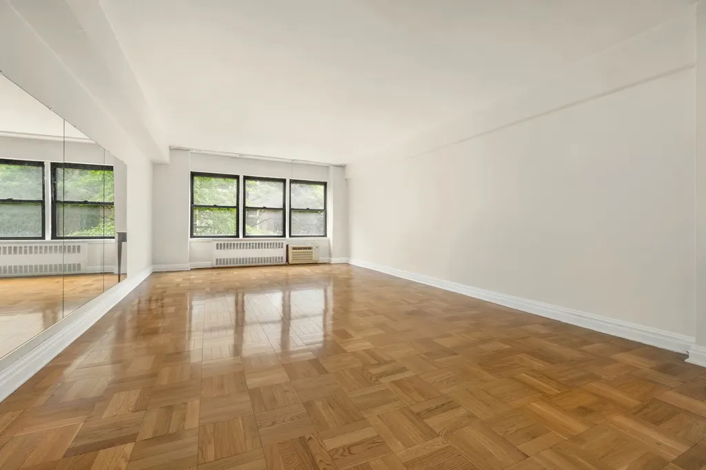 120 E 36th Street New York City NY 10016