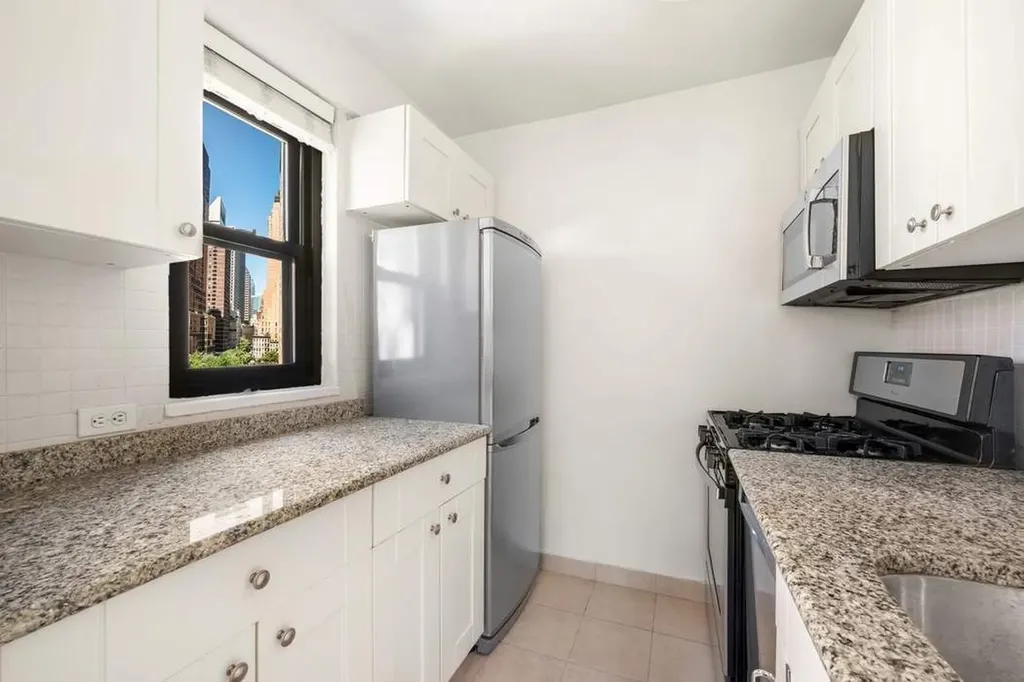 333 E 55th Street New York City NY 10022