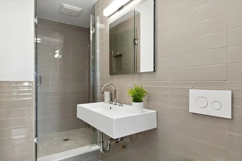 148-09 Northern Boulevard New York City NY 11354