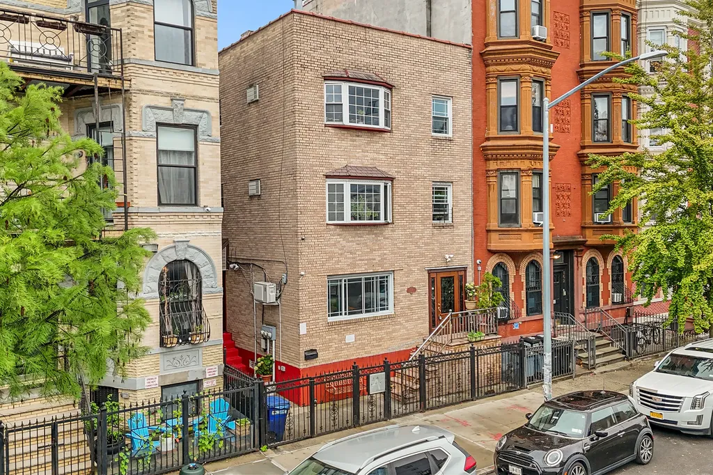 154 Pulaski Street New York City NY 11206