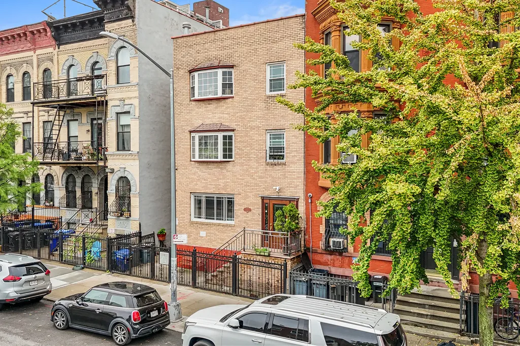 154 Pulaski Street New York City NY 11206
