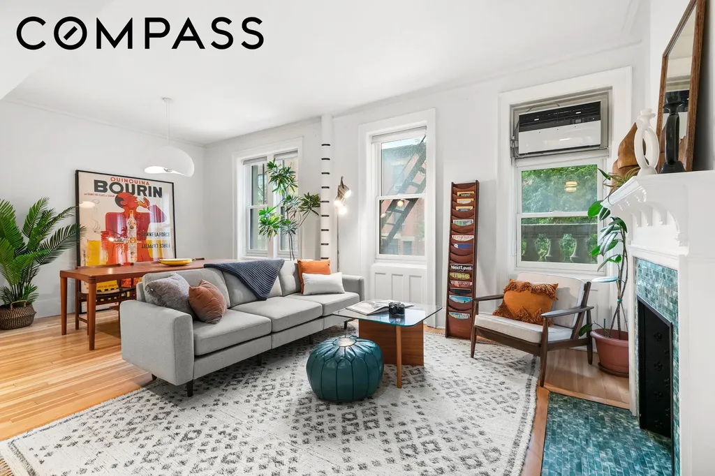 210 W 21st Street New York City NY 10011