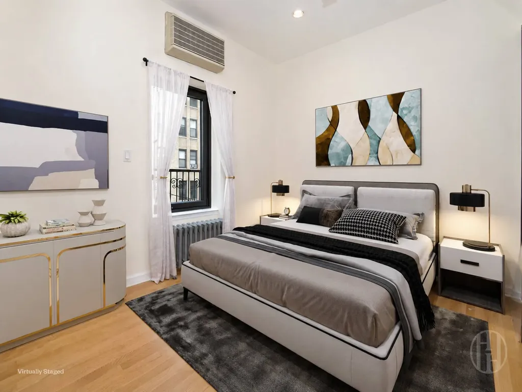 200 E 35th Street New York City NY 10016