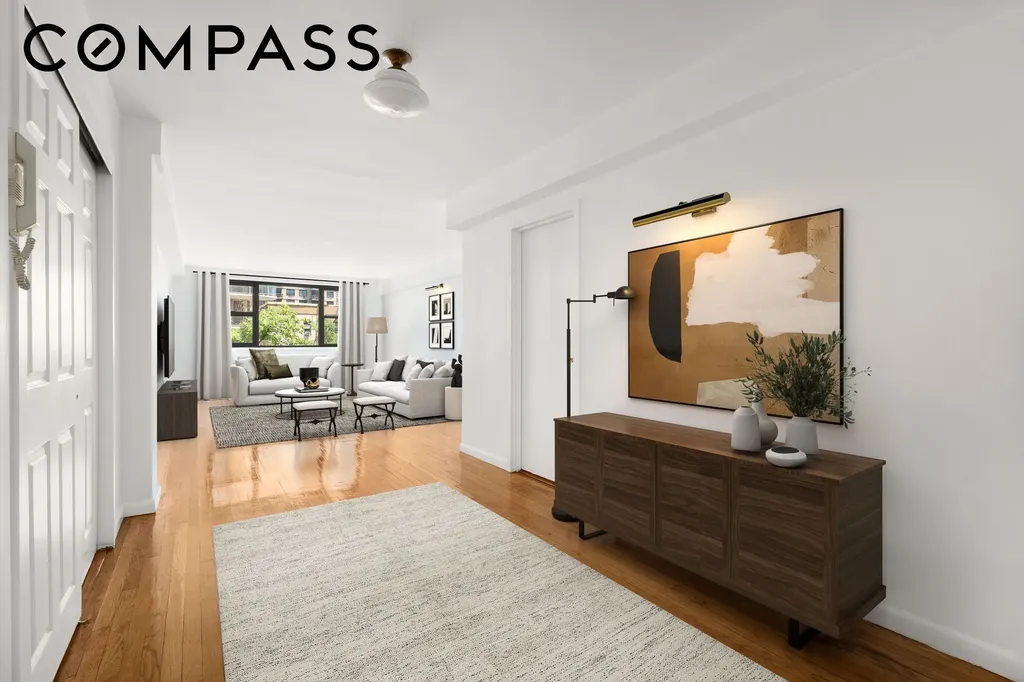 305 E 72nd Street New York City NY 10021