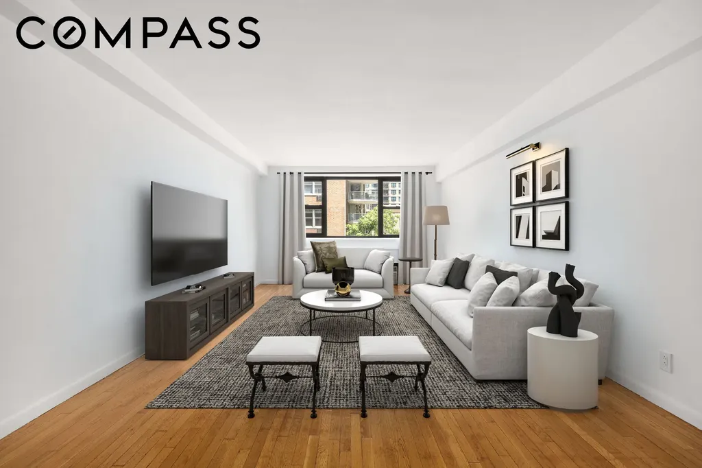 305 E 72nd Street New York City NY 10021