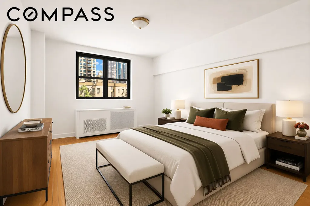 305 E 72nd Street New York City NY 10021