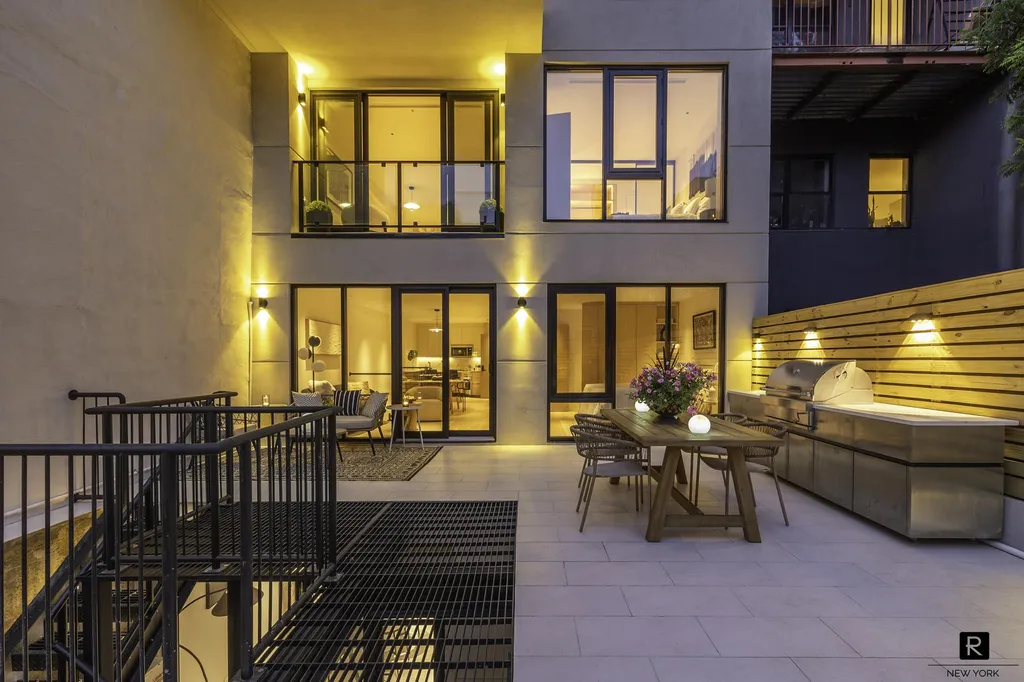 100 Scholes Street New York City NY 11206