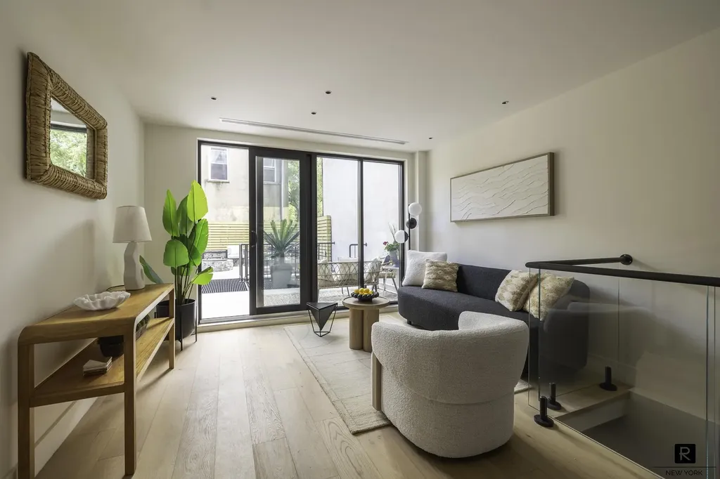 100 Scholes Street New York City NY 11206