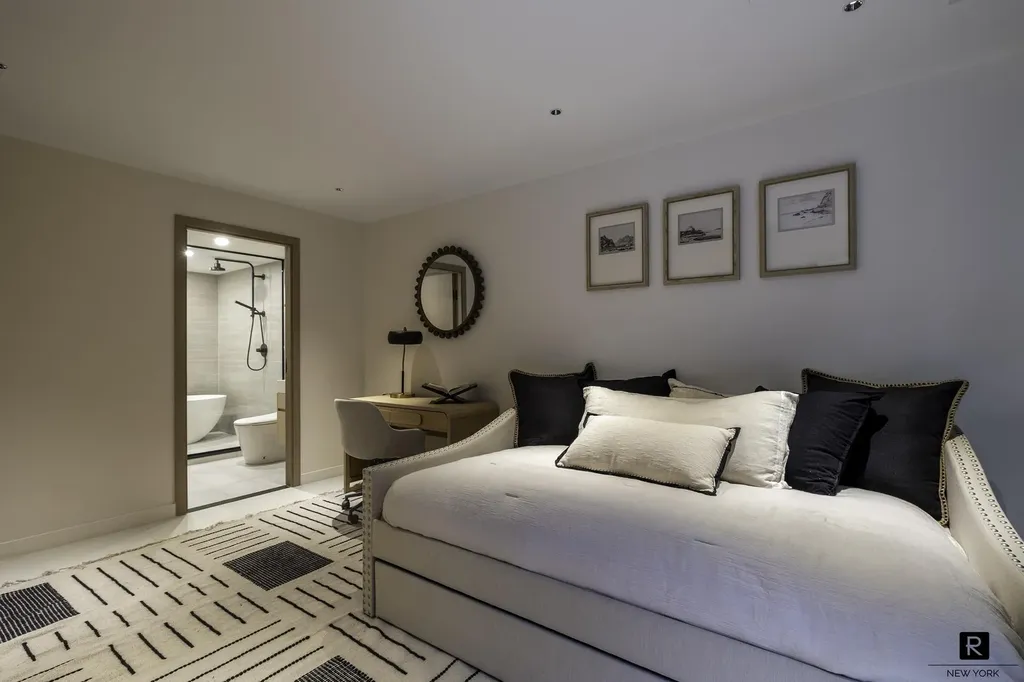 100 Scholes Street New York City NY 11206