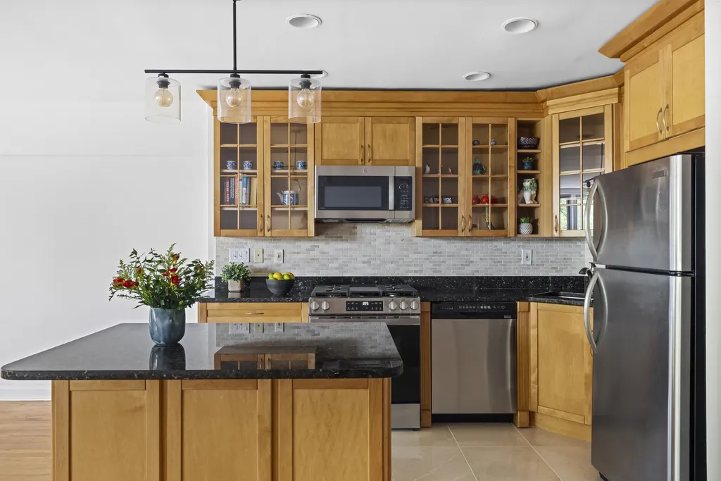415 Argyle Road New York City NY 11218