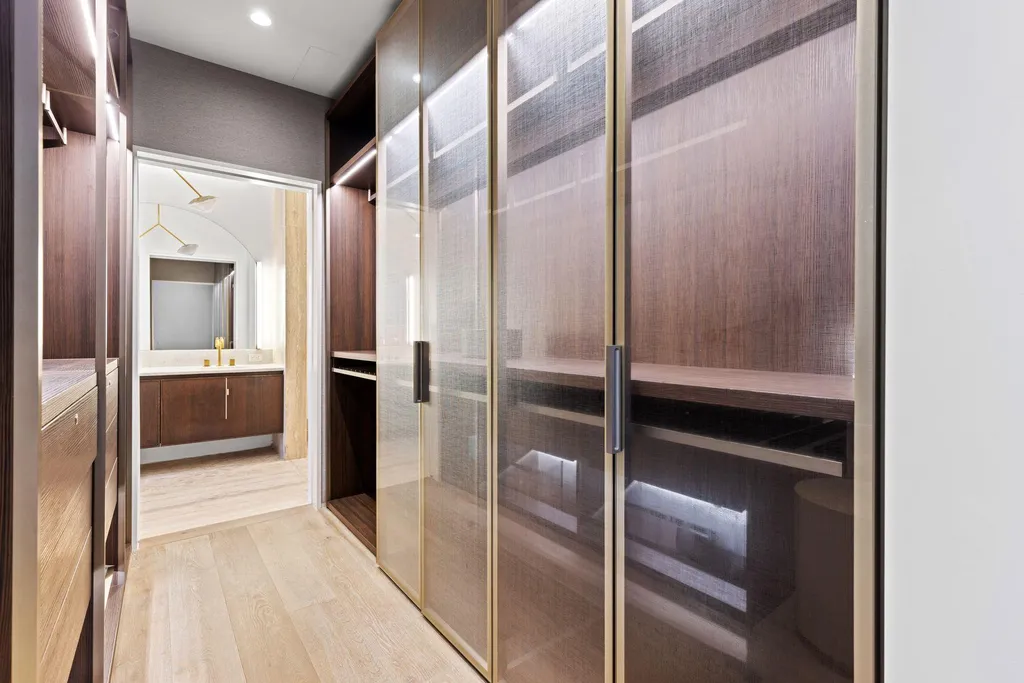 180 E 88th Street New York City NY 10128