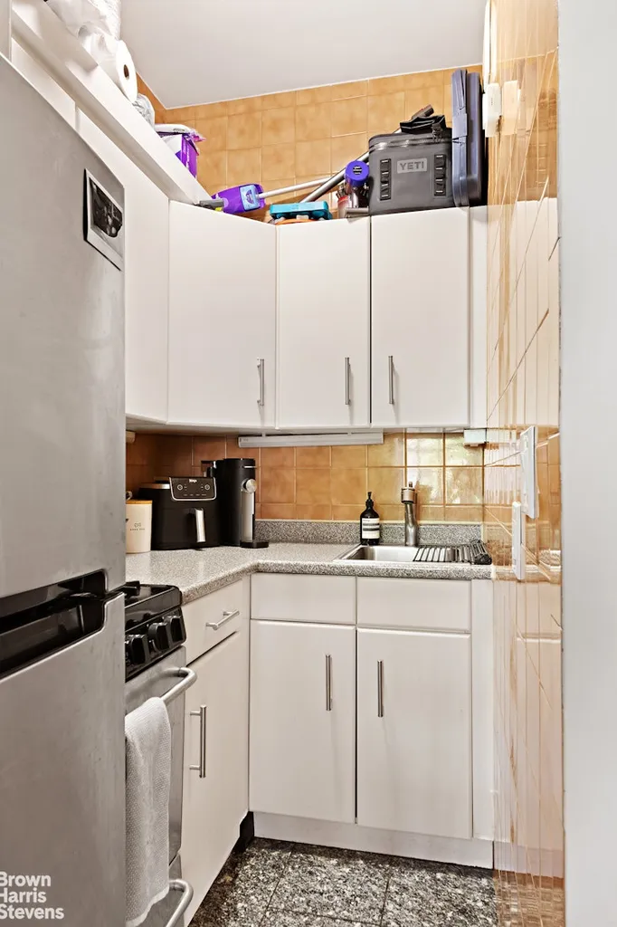 239 W 13th Street New York City NY 10011