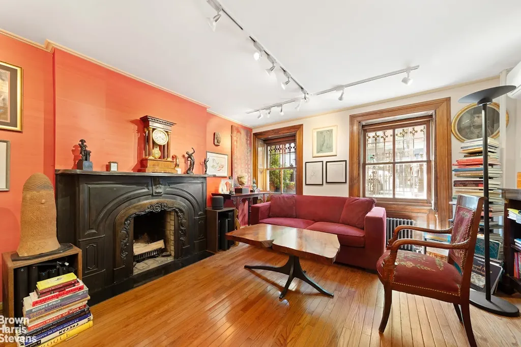 239 W 13th Street New York City NY 10011