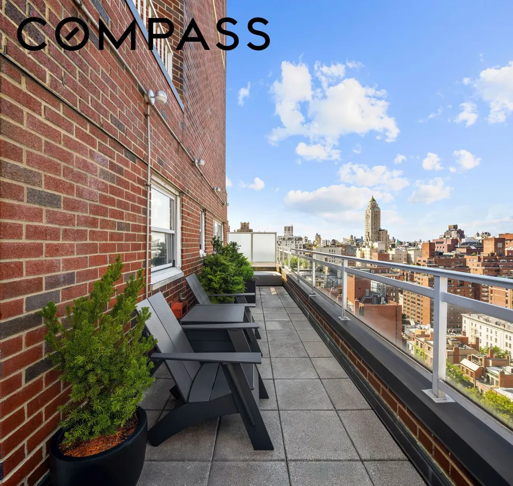 174 E 74th Street New York City NY 10021