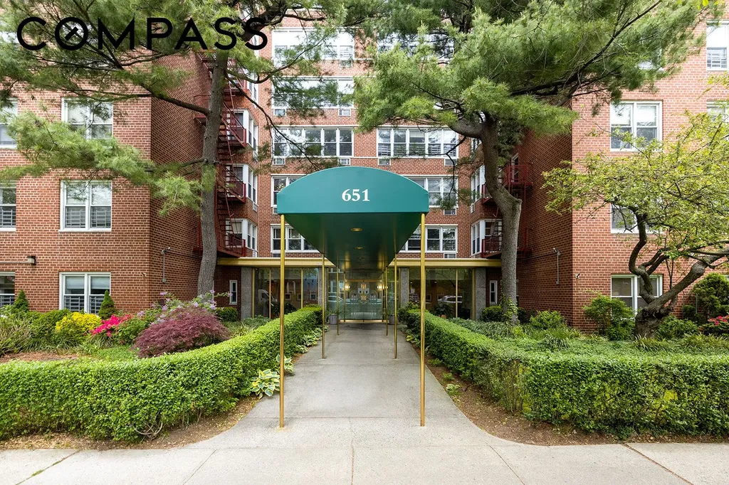 651 Vanderbilt Street New York City NY 11218