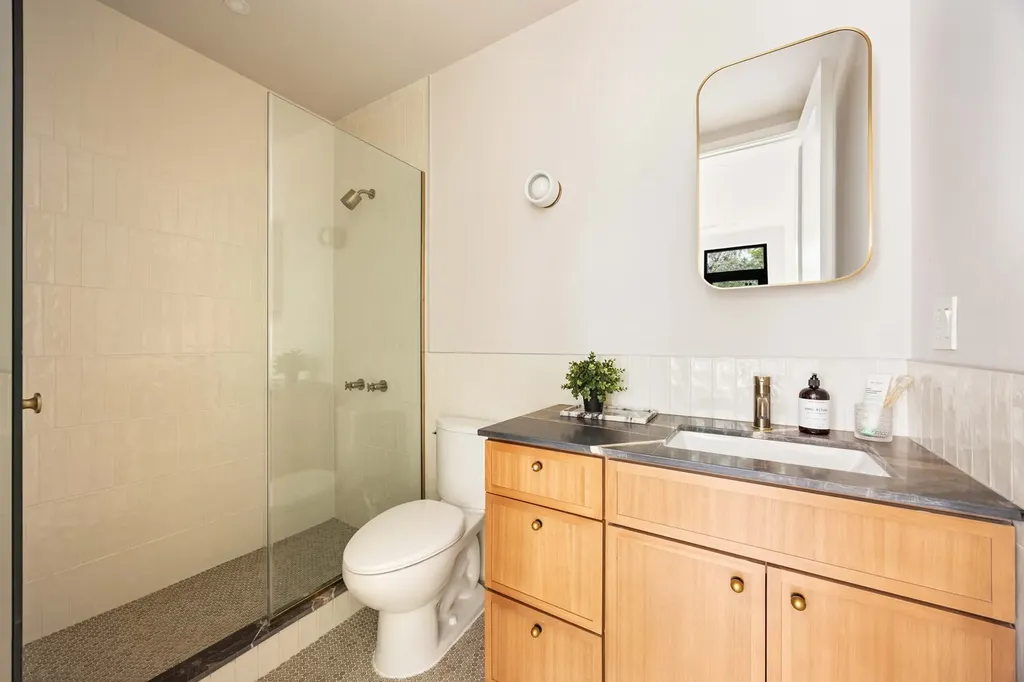 269 Bainbridge Street New York City NY 11233