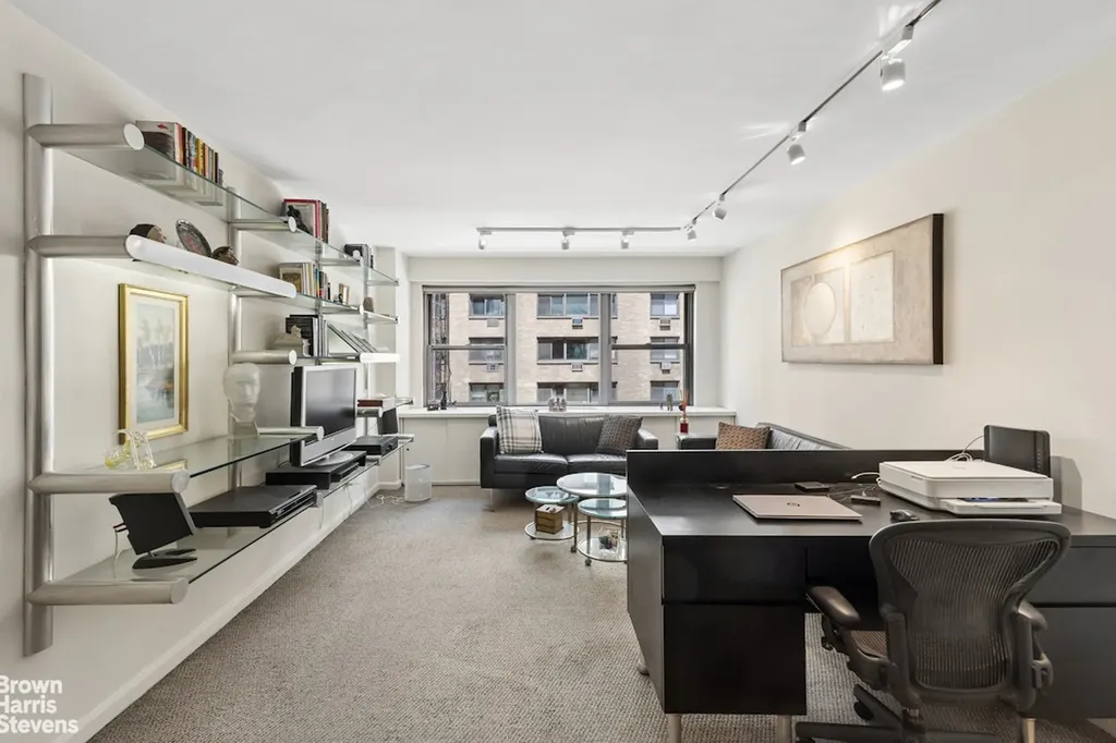 10 W 15th Street New York City NY 10011