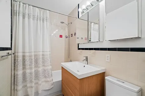 231 W 148th Street New York City NY 10039