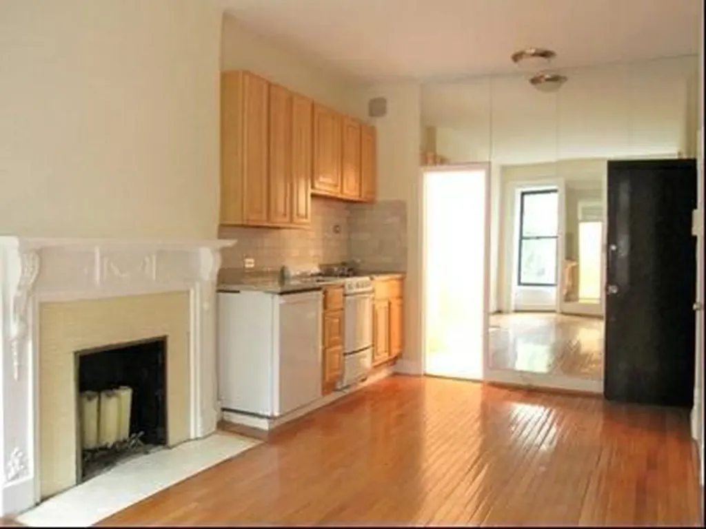 110 E 61st Street New York City NY 10021